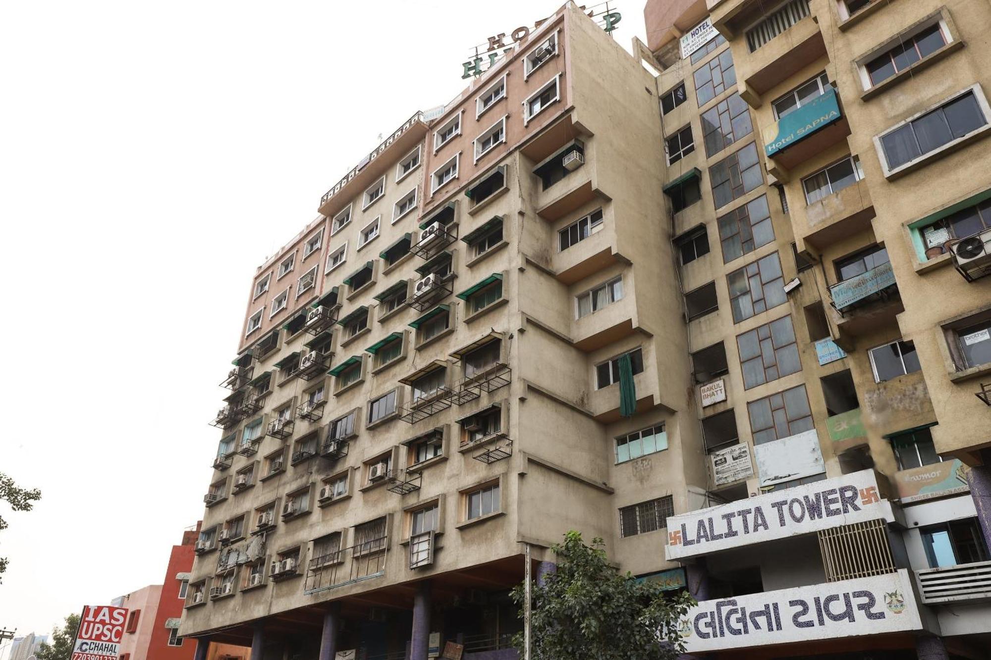 Spot On Hotel Hilltop Vadodara Exterior foto